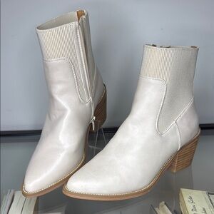 Dolce Vita Olympia Neutral Faux Booties 8 1/2 EUC